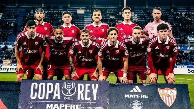 Las notas de los jugadores del Sevilla alce el Alavés en Copa del Rey