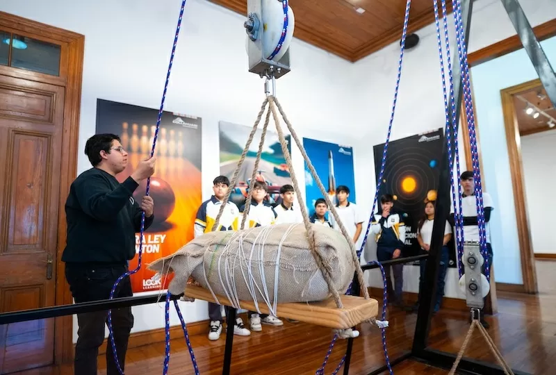 Sala de Arte Casa Collahuasi cierra 2025 con más de 33 mil visitantes y una temporada marcada por la ciencia, literatura e biografía