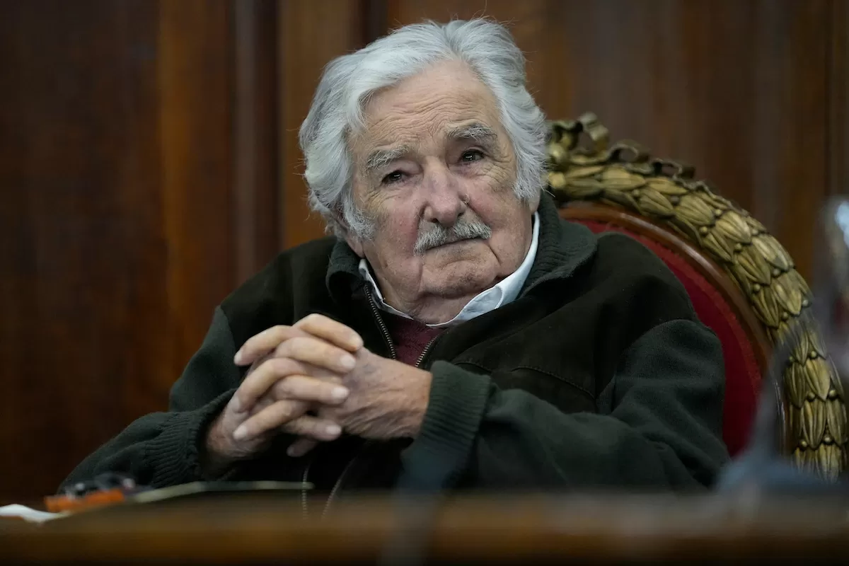 Pueblo español distinguirá a Mujica con su nombre en paseo marítimo