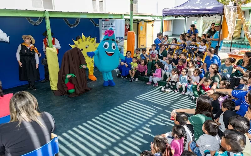 Fundación Collahuasi y Seremi de Agricultura lanzan cuento educativo infantil