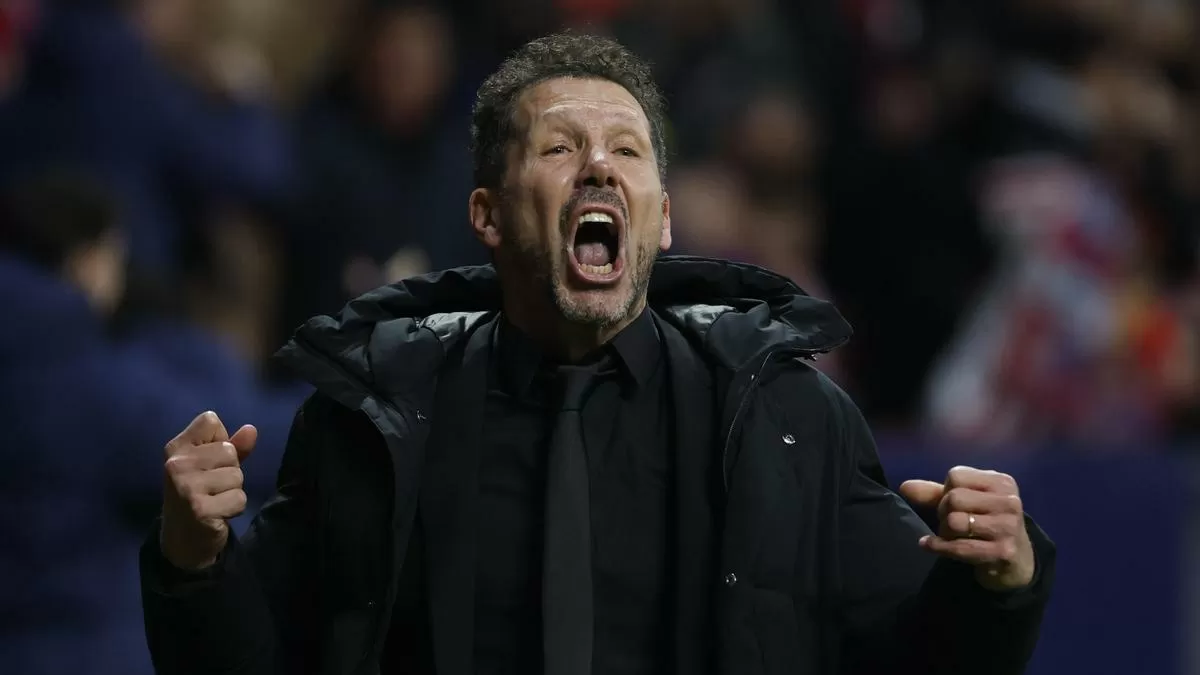 Simeone controla la euforia y elogia a Julián: "La eliminatoria no está sentenciada. Gracias a Dios, el acierto lo limpiará"