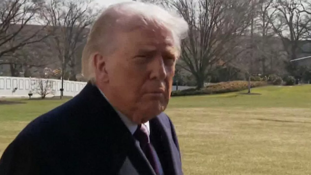 Donald Trump dice que Estados Unidos estudia espina "toma de control amistosa" de Cuba