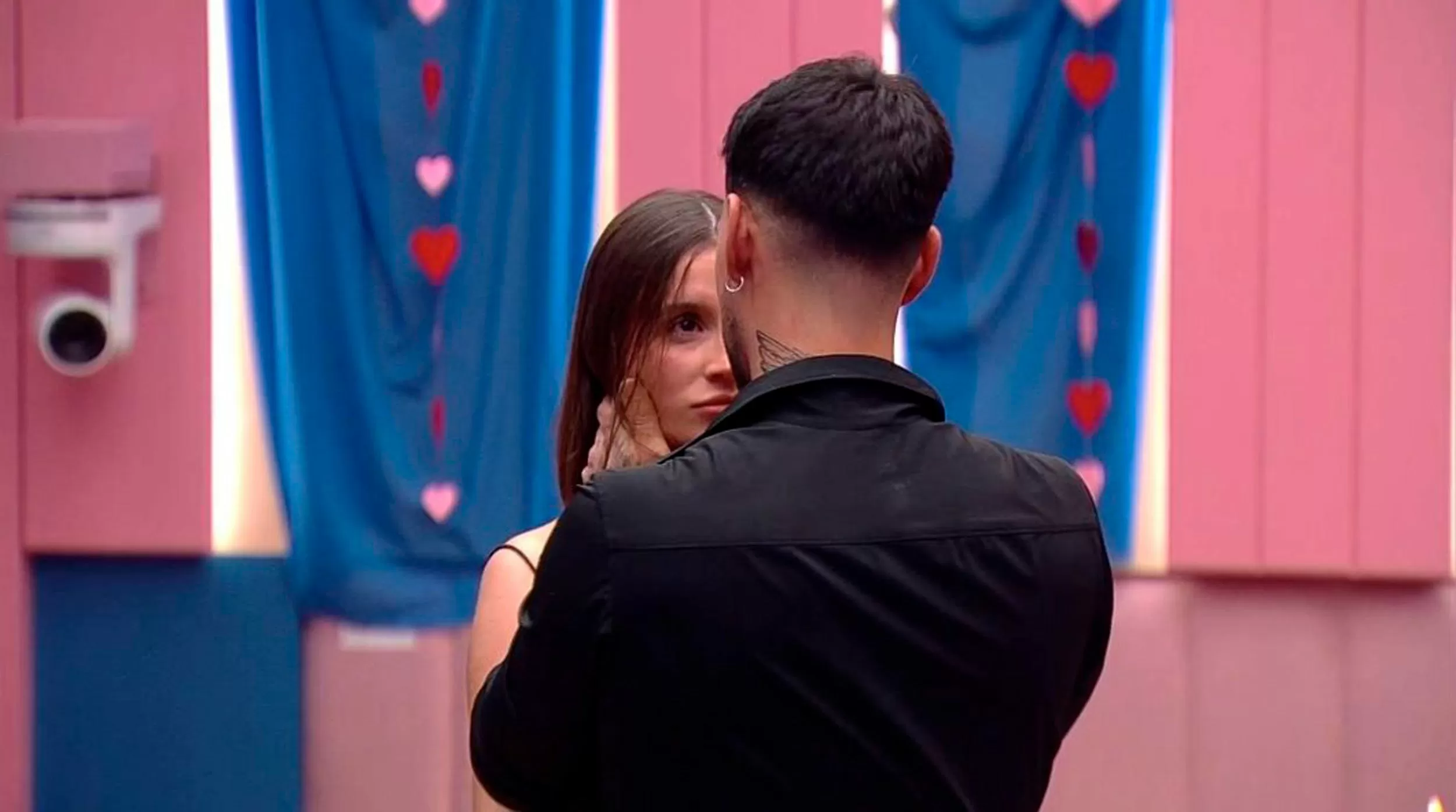 Aceptan la primera hora sin cámaras de Gran ñaño Dúo 4 por San Valentín: Sandra Barrios y su novio