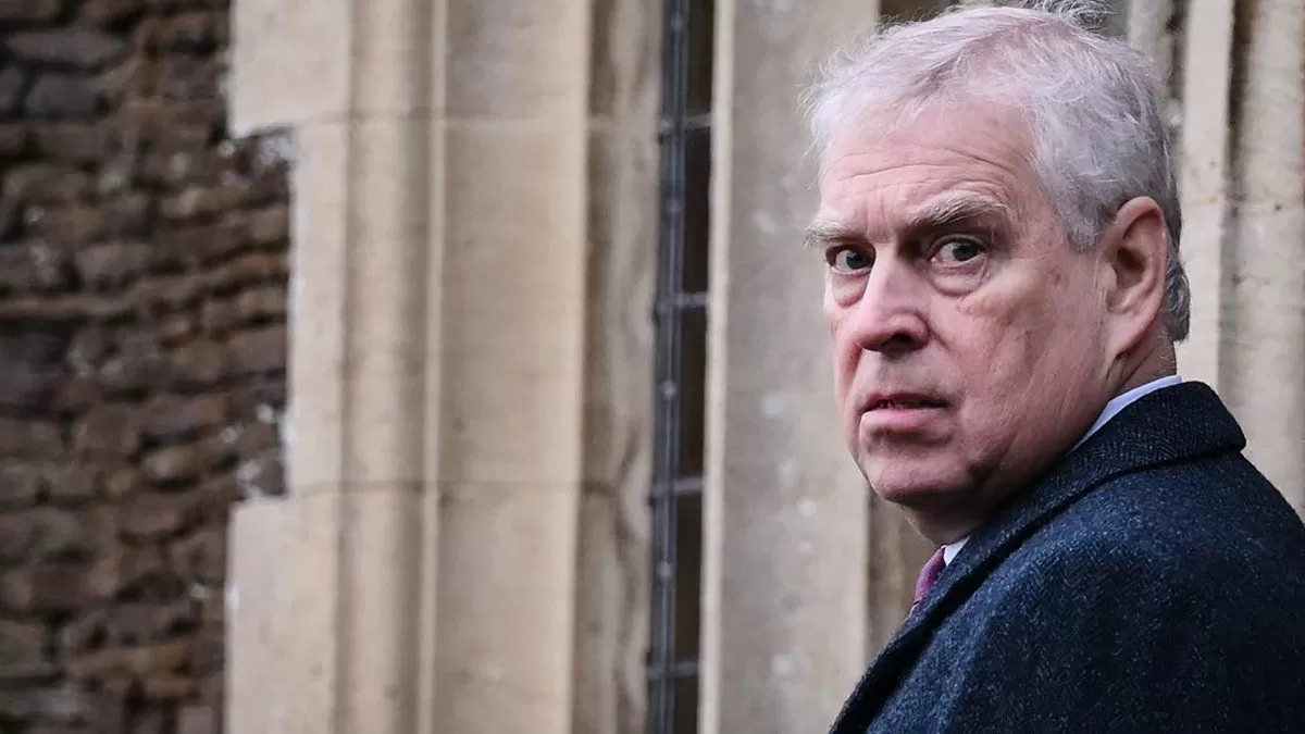 Policía británica arresta al ex príncipe Andrés, salpicado por acontecimiento Epstein