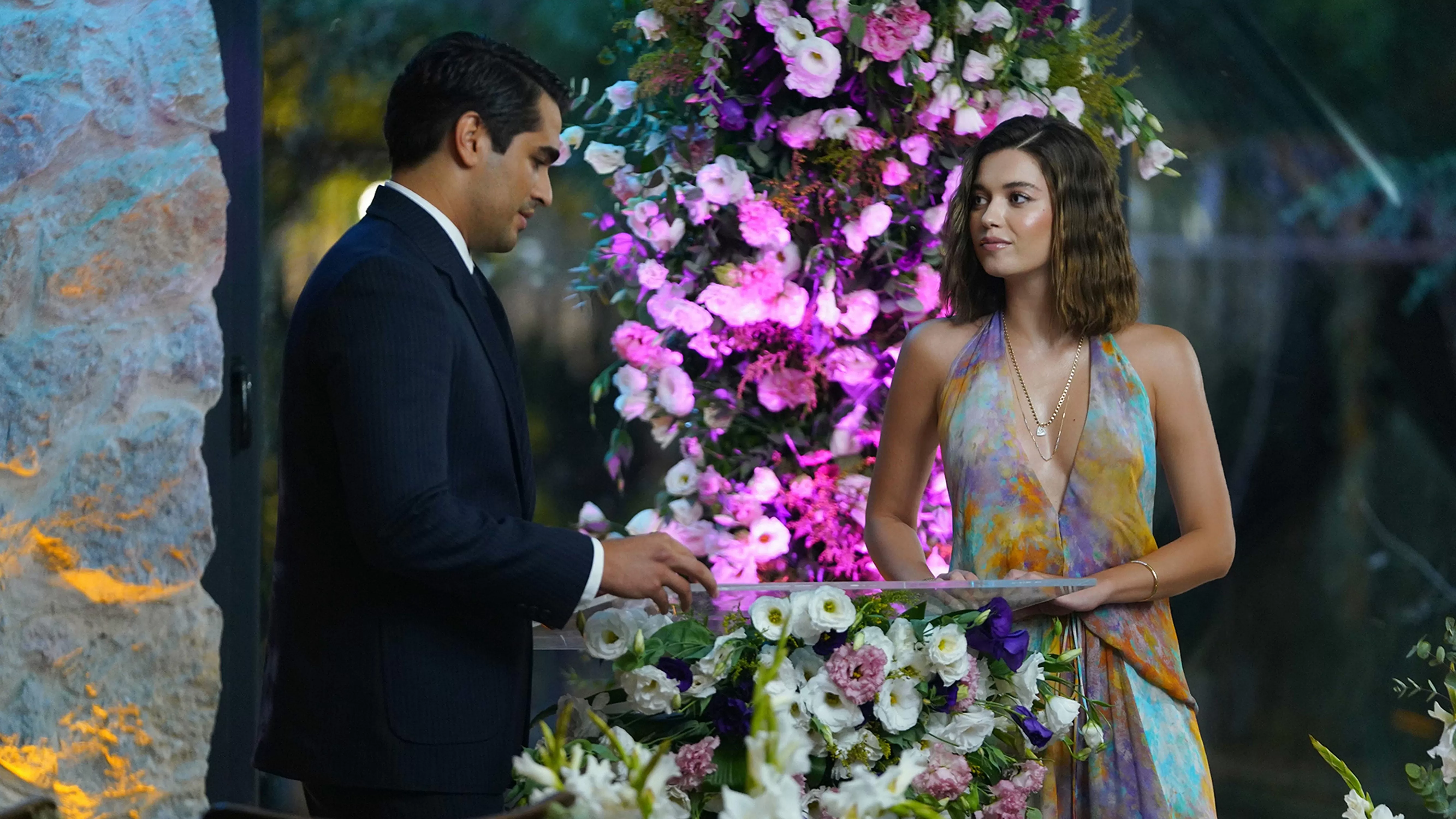 El recuentro que marcará el inicio de la temporada 3 de 'Una nueva vida' y cambiará la vida de Seyran y Ferit