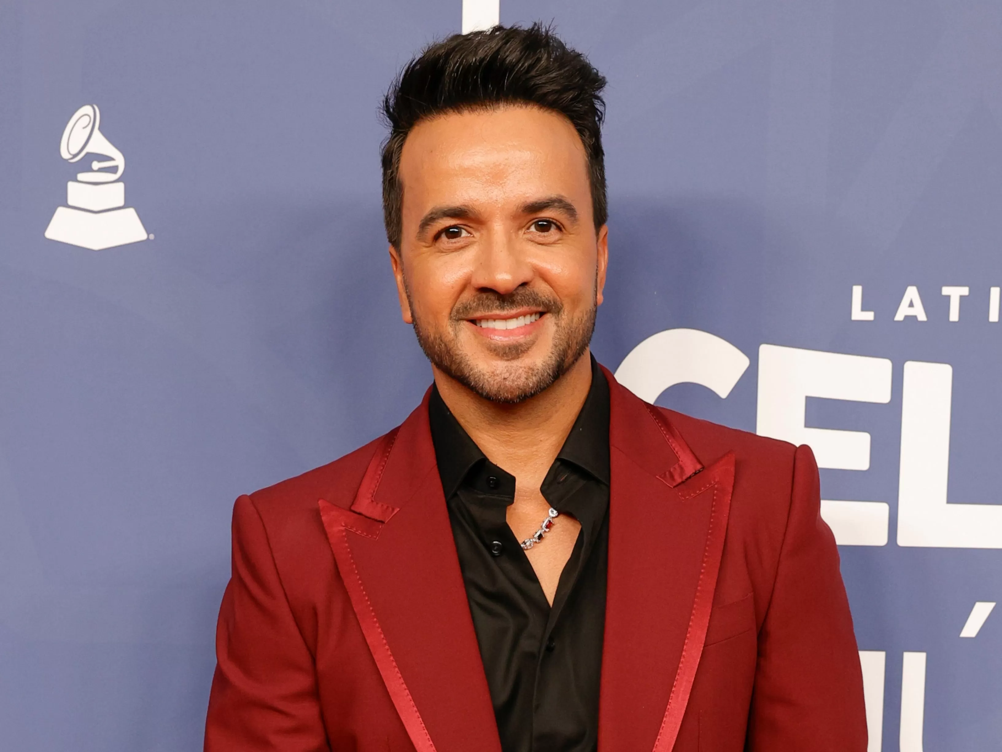 Luis Fonsi sobre la situación actual en Estados Unidos: “Vergonzosa”