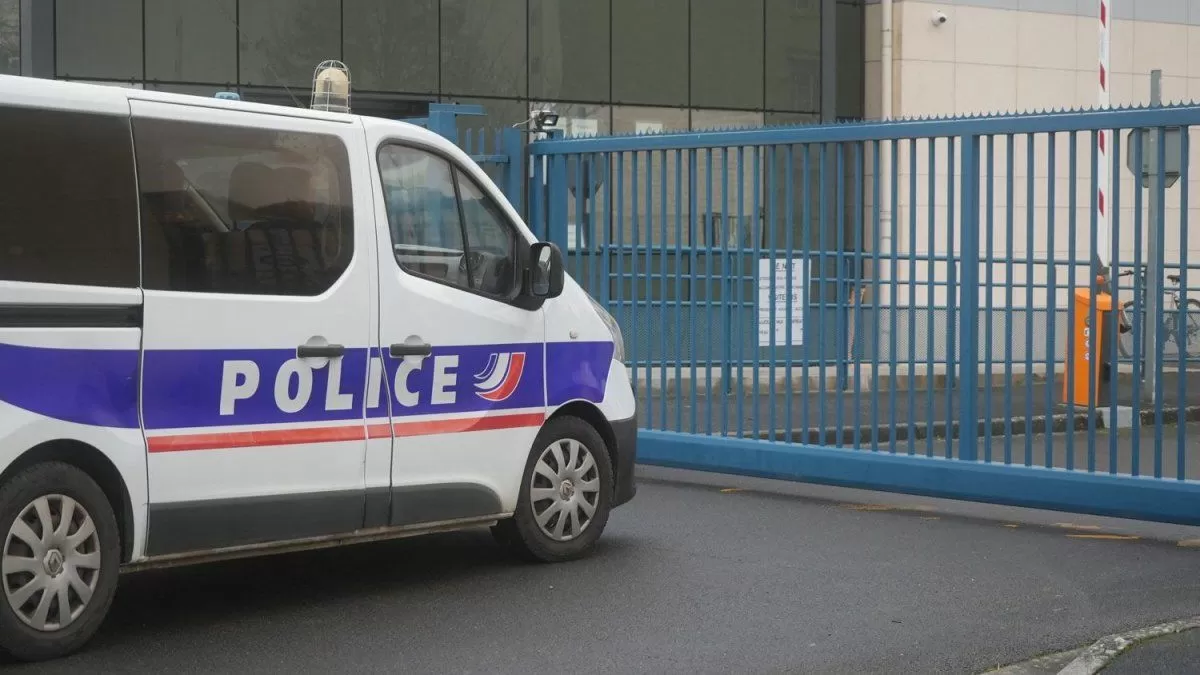 Francia lanza un llamado a testigos tras entalegar a un hombre por violar a 89 menores