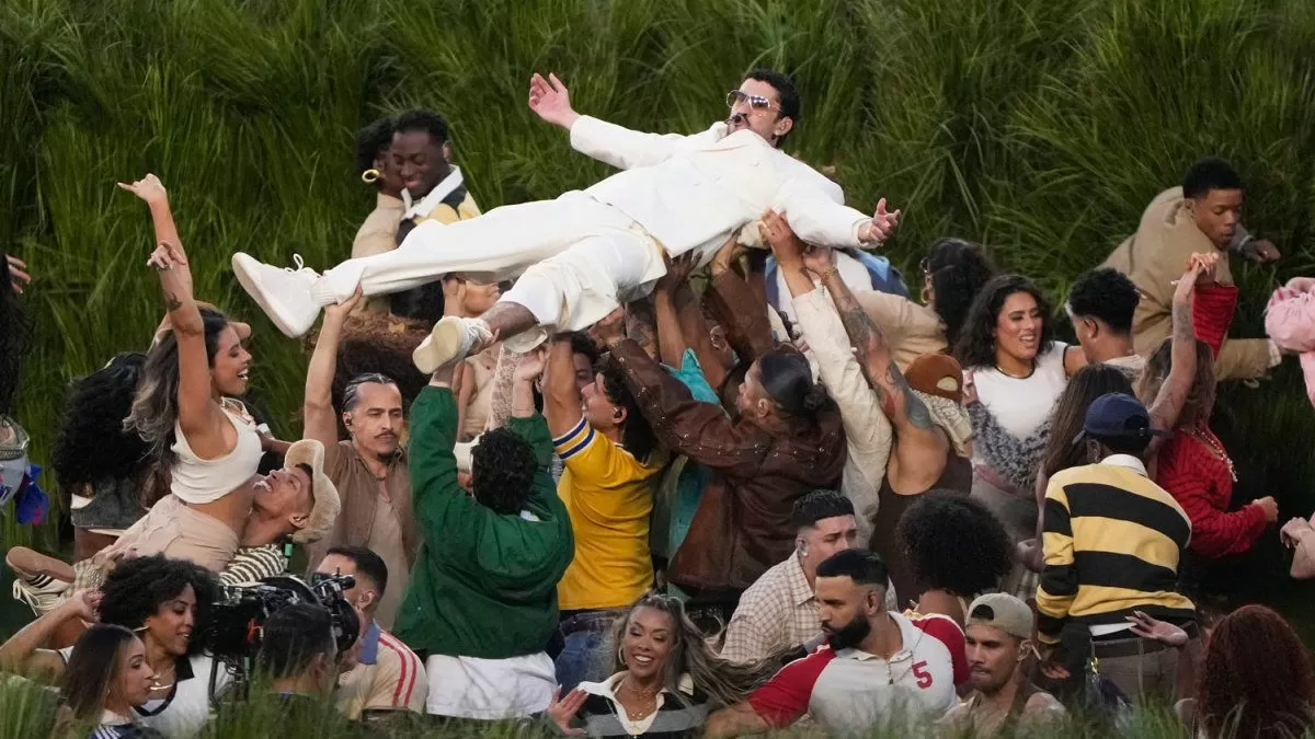 Bad Bunny encendió el Super Bowl con un show histórico que desató críticas de Donald Trump