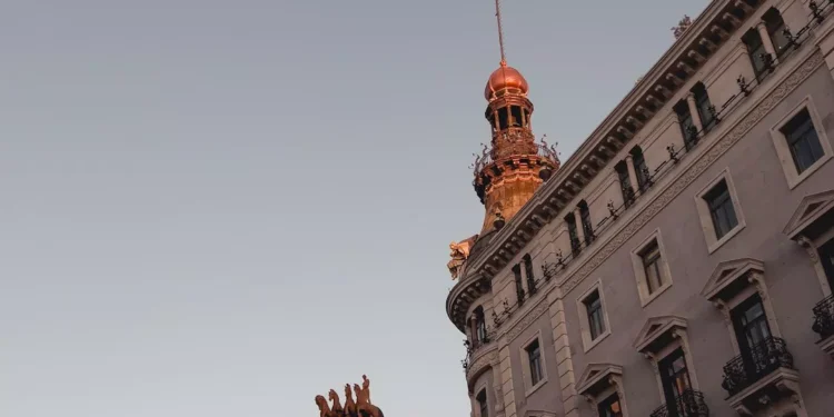“Descubriendo la cara positiva de la Economía”