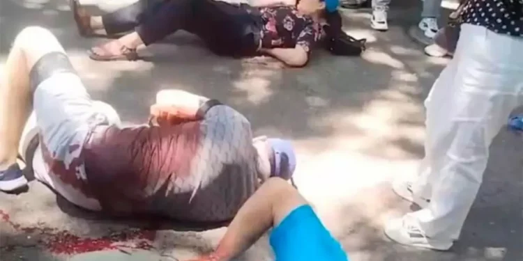 Un hombre apuñaló a cuatro profesores estadounidenses de intercambio en China