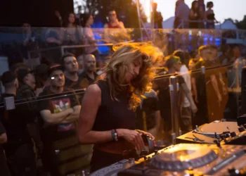 “El poder de la palabra: conectar y emocionar”