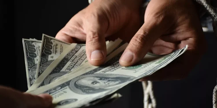 “La Economía: Retos y Oportunidades en la Sociedad Actual”