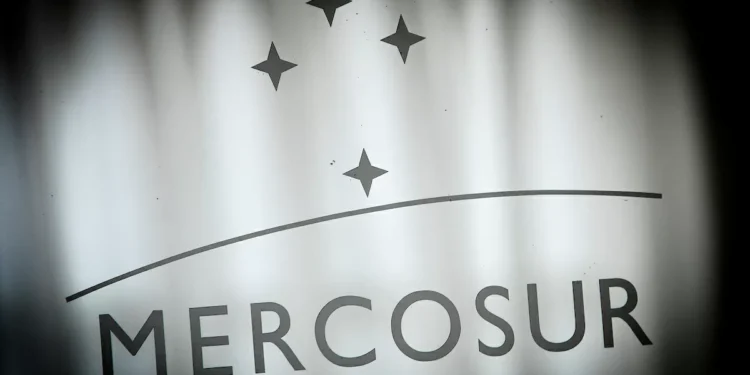 Brasil apoyaría una negociación para un armonía Mercosur-China si fuera en bloque