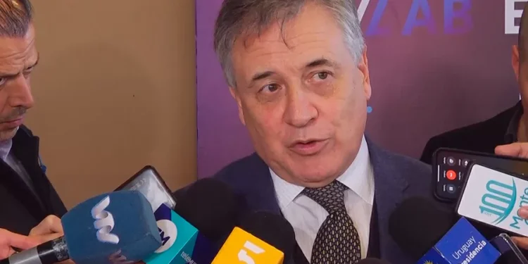 Uruguay dilación que Brasil y Colombia se sumen a la presión internacional contra Maduro