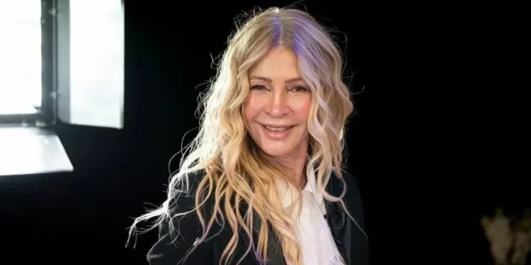 Cris Morena Day: fila de parentela y carpas en la puerta de OLGA a la espera de las entradas