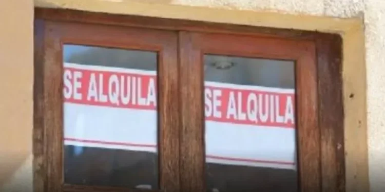 El drama de alquilar se agudizó con el cambio de Gobierno: hoy aumentan “cuando quiera el poseedor”