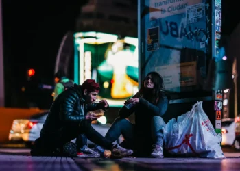 La pobreza urbana en Argentina subió al 52,9 % en el primer semestre