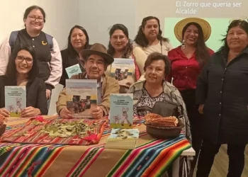 Libros recogen experiencias educativas interculturales del profesor Juan Alvarez Ticuna