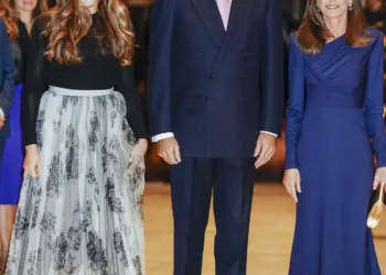 La Princesa Leonor se inspira en la Reina Letizia para dirigir el XXXII Concierto Premios Princesa de Asturias