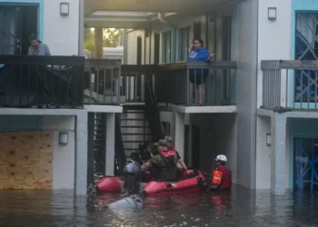 Estados Unidos: al menos cuatro muertos y millones de hogares sin guía en Florida por huracán Milton