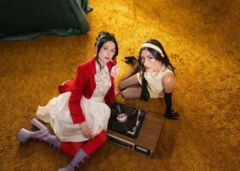 Daniela Spalla regresa a Santiago y se une a Francisca Valenzuela en su último bendito