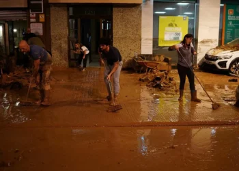 Casi un centenar de muertos por las devastadoras inundaciones en España