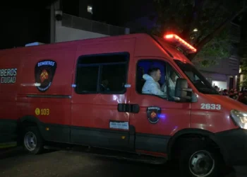 segunda vez muertos y más de 20 herisegunda vez es el saldo de un incendio en un edificio de Buenos Aires