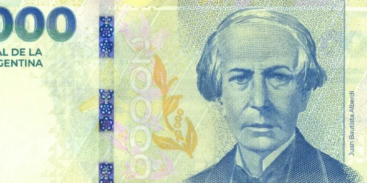Argentina lanzó un nuevo billete de máxima denominación ante pincho inflación de casi 200%