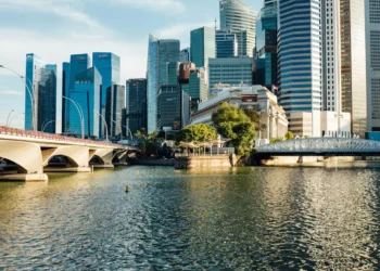 “El papel crucial de la Economía en el desarrollo mundial”