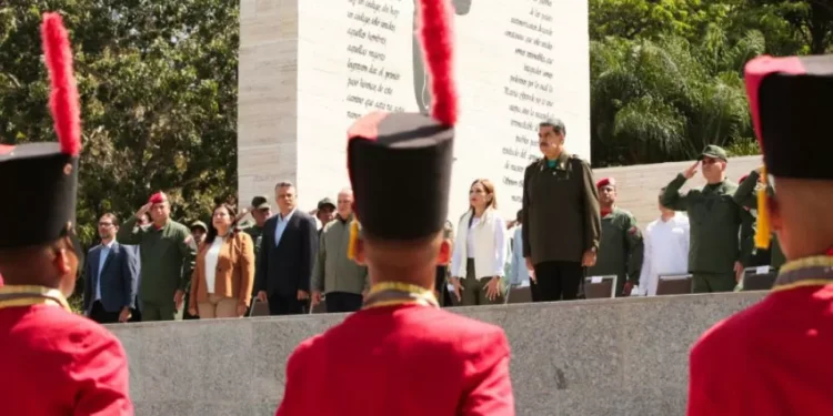 Maduro augura ‘más estado, más independencia y más revolución’ para Venezuela en 2025