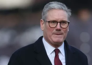 El ministerio británico aplicará recortes de gasto público pero niega un regreso a la austeridad