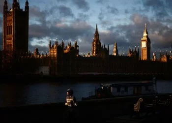 Uruguayos que viajen al Reino Unido deberán diligenciar antes una nueva autorización electrónica