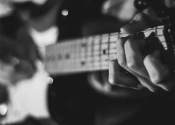 “El poder de la música: emociones, unión y recuerdos”