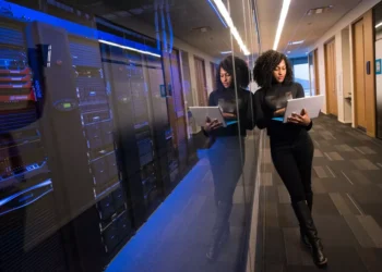 “La tecnología: una revolución en nuestras vidas”