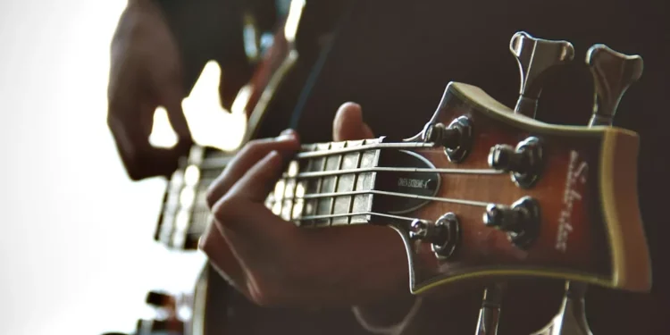 “La Música: Poder, Emoción y Conexión en 10 Palabras”