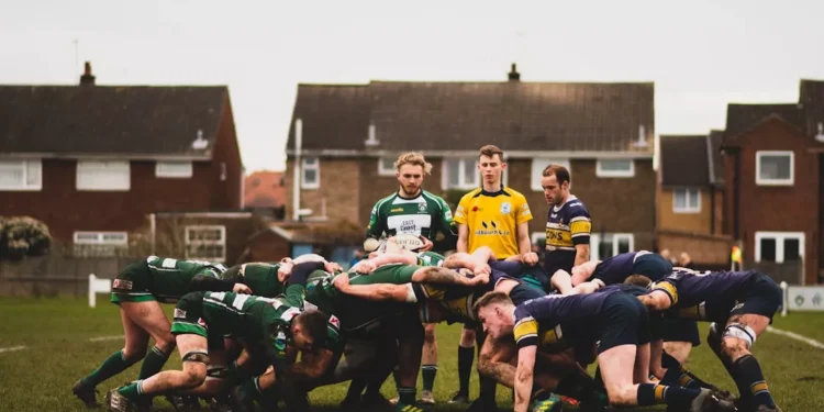 “Deportes: Enriching Body and Soul”