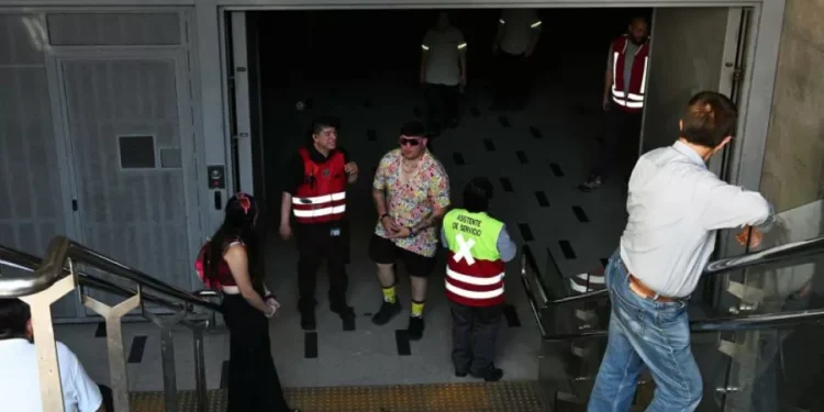 Por qué Chile está sufriendo problemas con su transmisión eléctrica