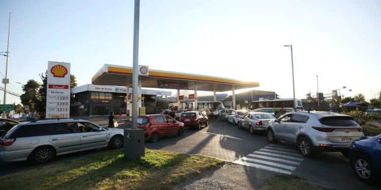 Regresa la electricidad a pimiento tras un gran apagón que apunta al sector privado