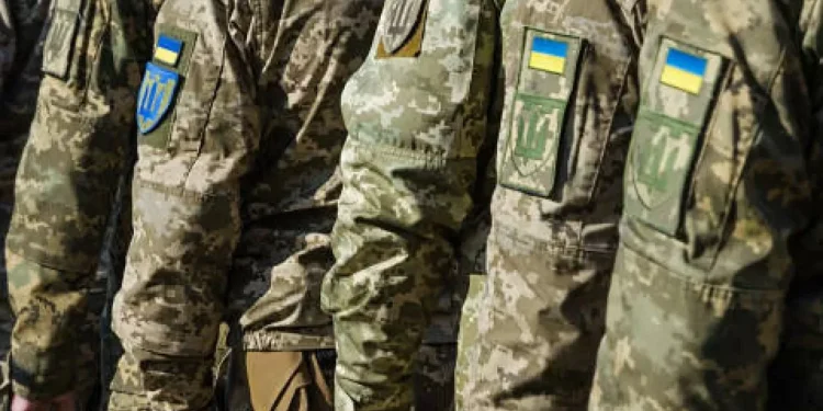 Rusia adelanta expropiaciones a destilerías acusadas de financiar al ejército ucraniano