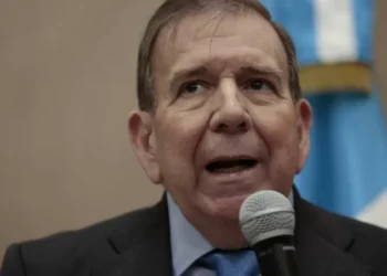 Chile no reconoce como presidente de Venezuela a Edmundo González