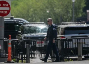 El Servicio desconocido de EEUU le disparó a hombre armado cerca de la Casa Blanca