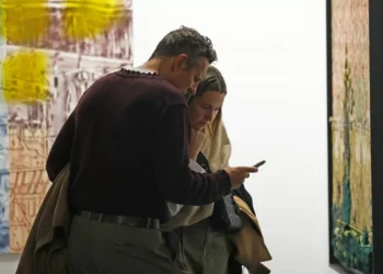 El plan más romántico de Joaquín Prat con su novia, Alexia Pla: la Feria curva de Madrid