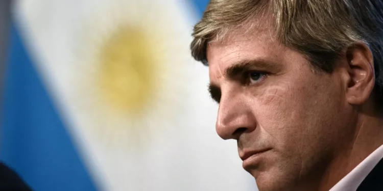 El gobierno argentino busca un acuerdo con el FMI por USD 20.000 millones