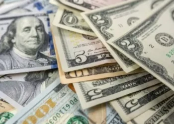 Deuda externa pasó de 200.000 millones de dólares en 2024