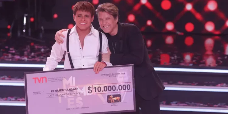 Brahiron Chávez, tributo a Luis Miguel, gana «Mi Nombre Es» que abanderadoó la sintonía