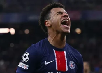 Deco quiso fichar a Desiré Doué