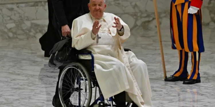 El papa Francisco anunció que descargará su tradicional bendición el domingo de Pascua