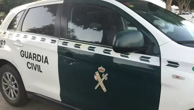 Hallan en un domicilio de Badajoz a un hombre tocho con un cuchillo clavado en el abdomen
