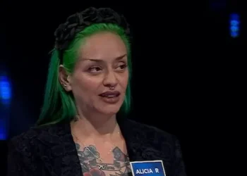 Los personajes que se robaron la película en el comienzo de “The Floor”