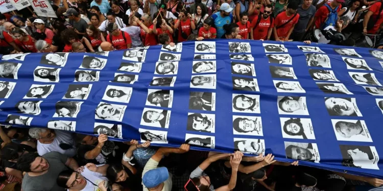 separación en Argentina a 49 años del golpe de Estado: “En esta larga lucha llevamos 139 casos resueltos”, dijo De Carlotto